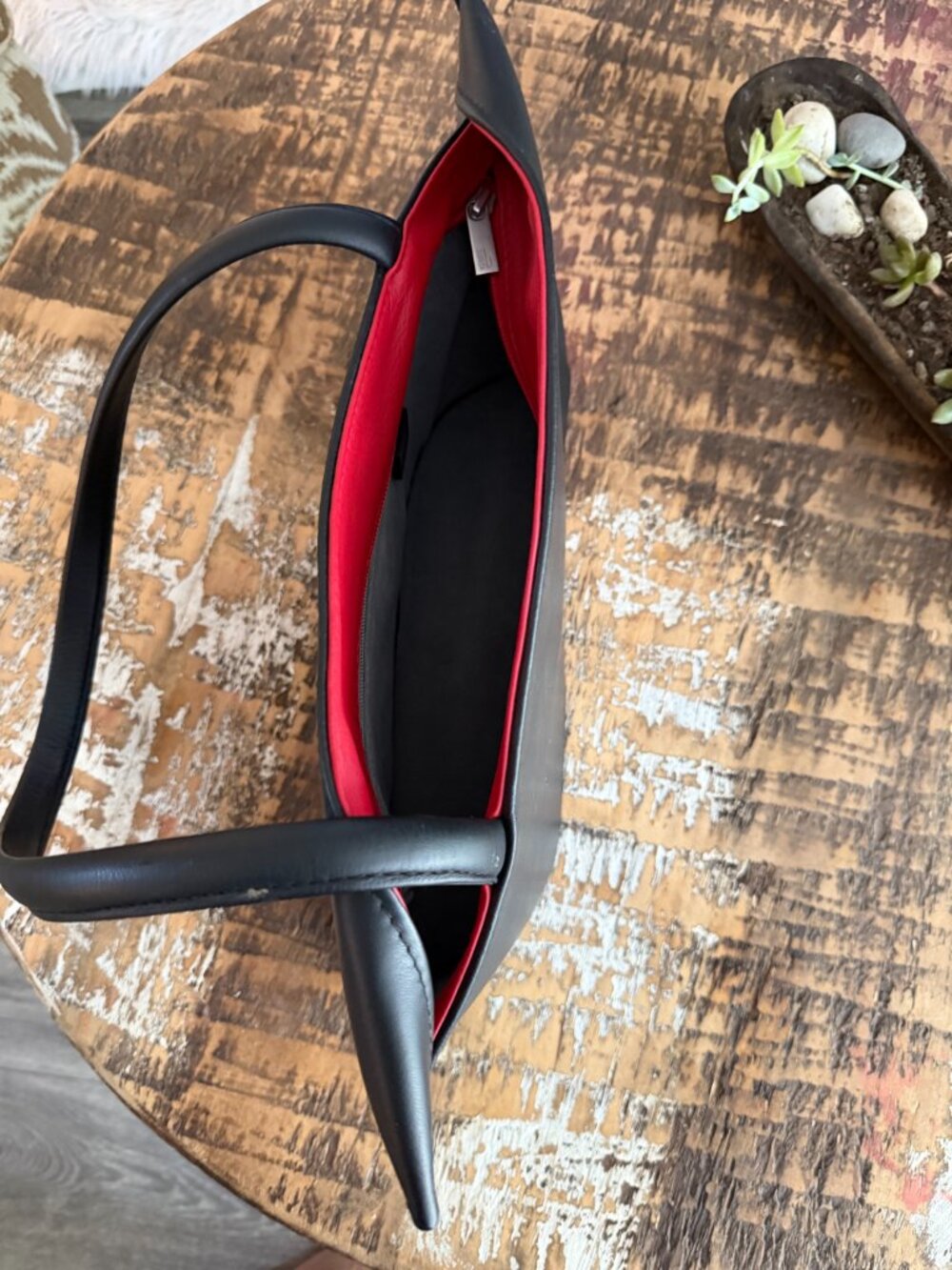 Olbrish Leather Tote - Picture 2 of 3
